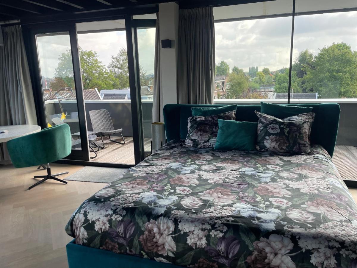 Above And Beyond - Luxe Suite Met Sauna En Stoomdouche Zaandam Exterior photo